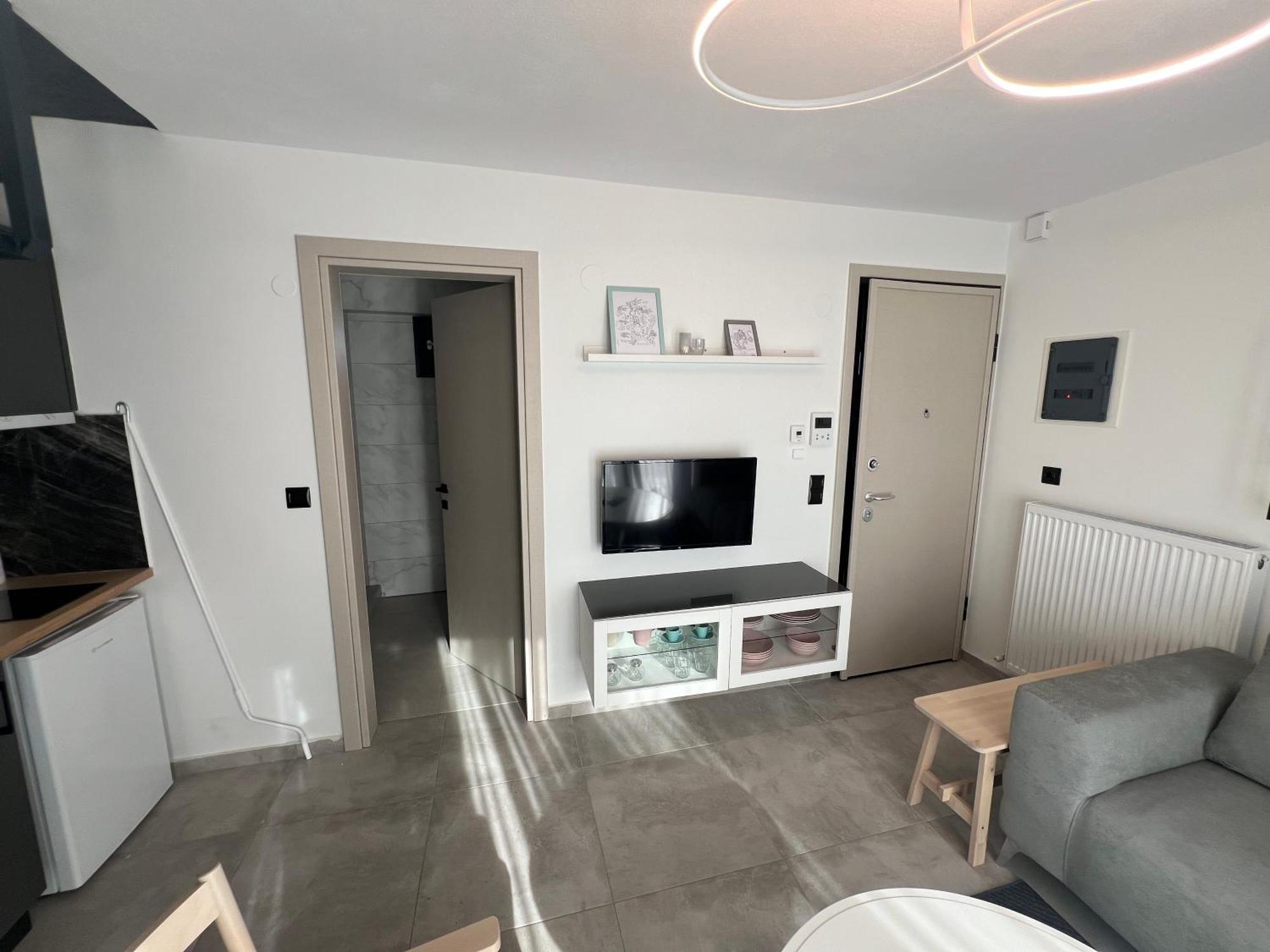 Skyline Oasis Thesbnb Apartment Tesalonika Bagian luar foto