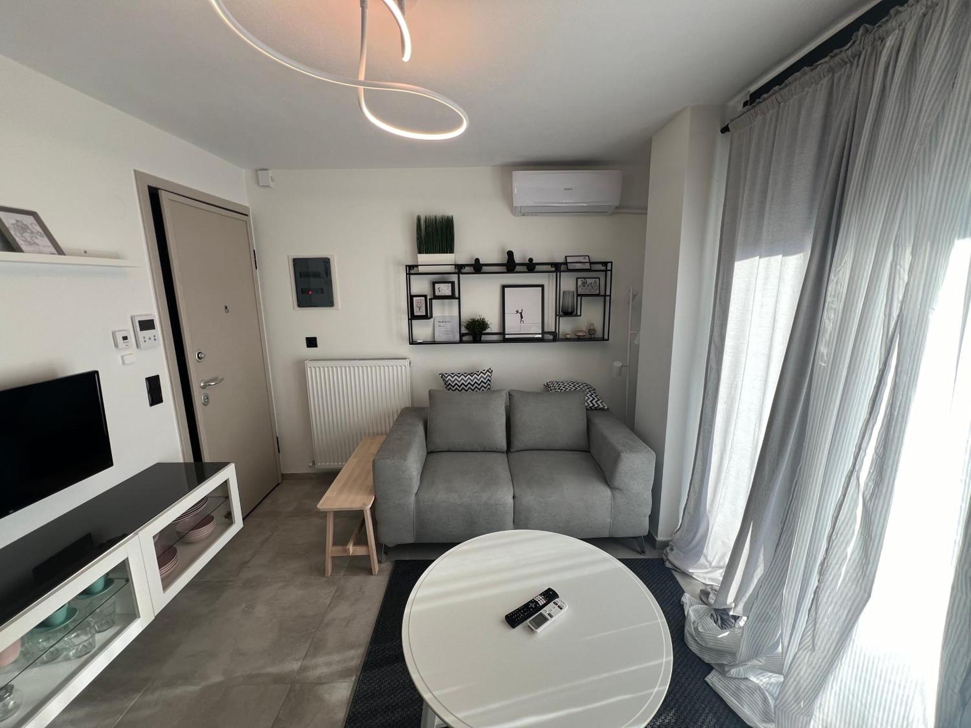 Skyline Oasis Thesbnb Apartment Tesalonika Bagian luar foto
