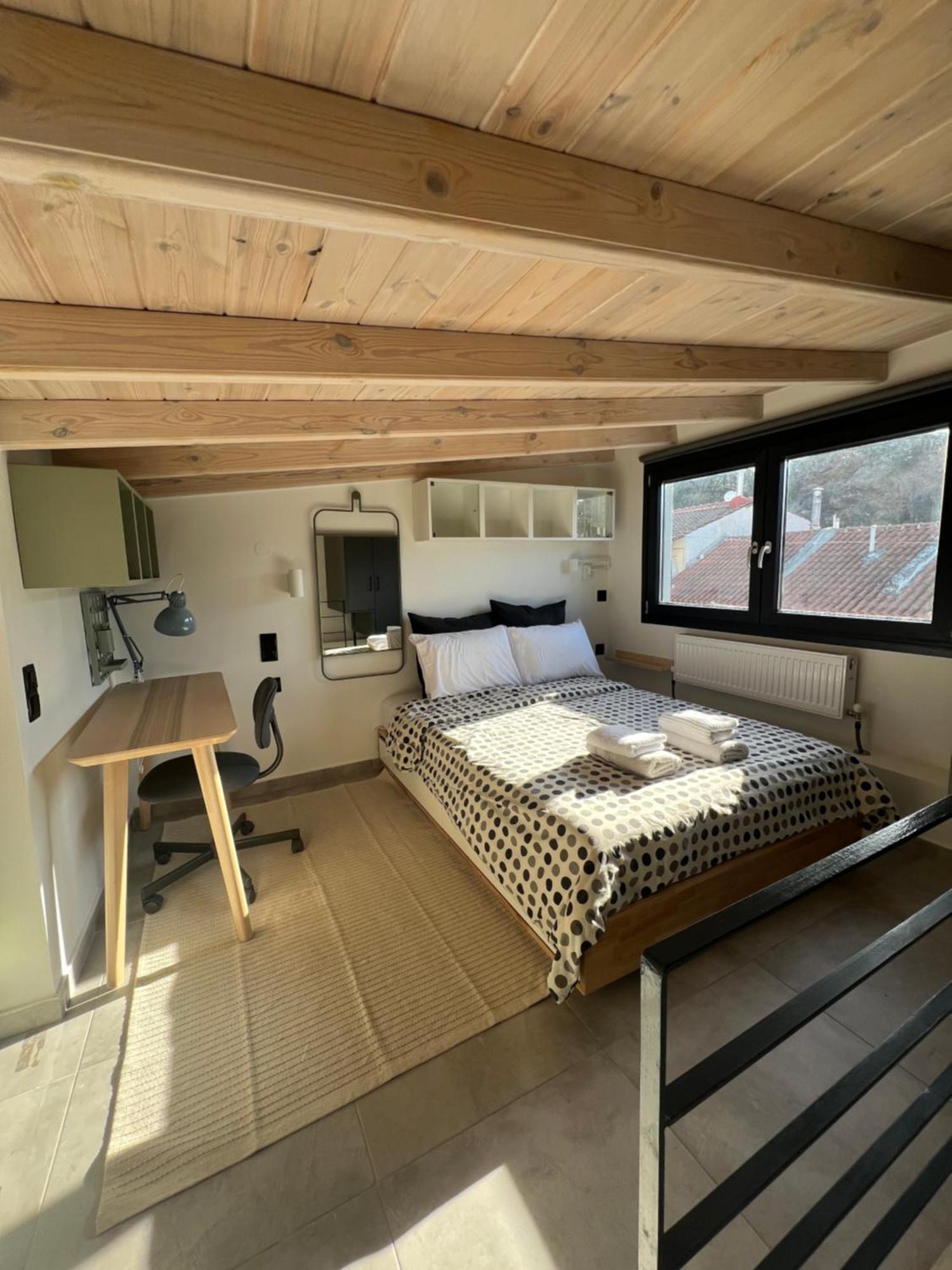 Skyline Oasis Thesbnb Apartment Tesalonika Bagian luar foto