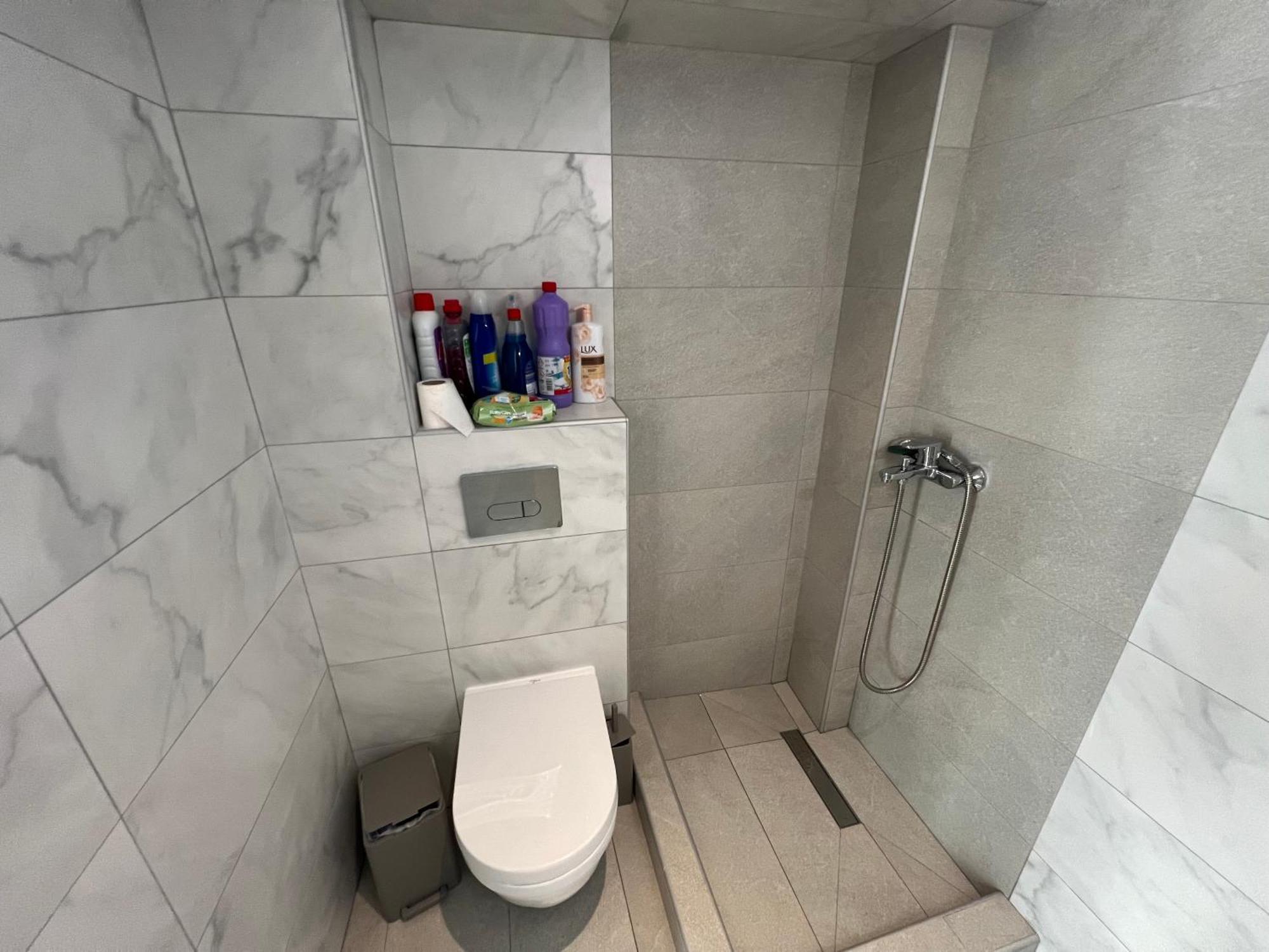Skyline Oasis Thesbnb Apartment Tesalonika Bagian luar foto